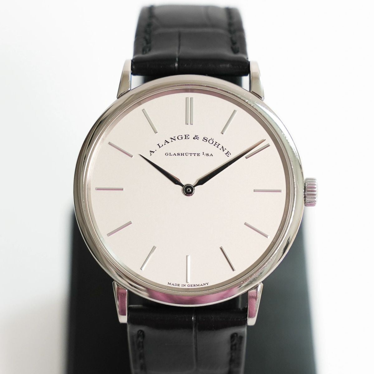 A. Lange & Söhne Saxonia Ultra Thin 37 mm Weißgold