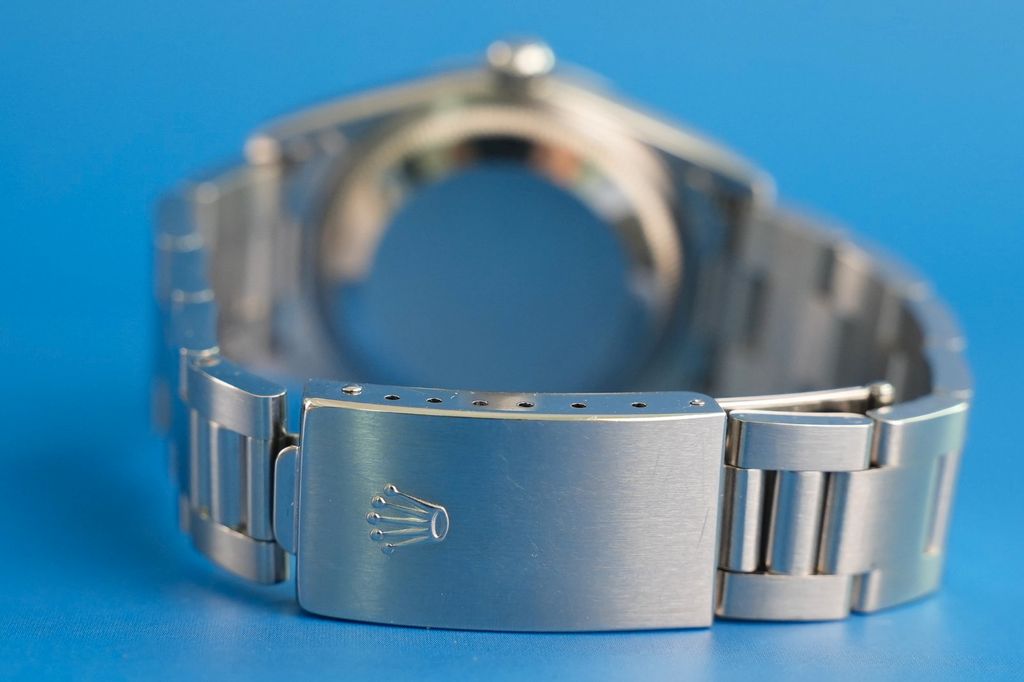 Rolex Oyster Perpetual Date 34 — Band von der Seite