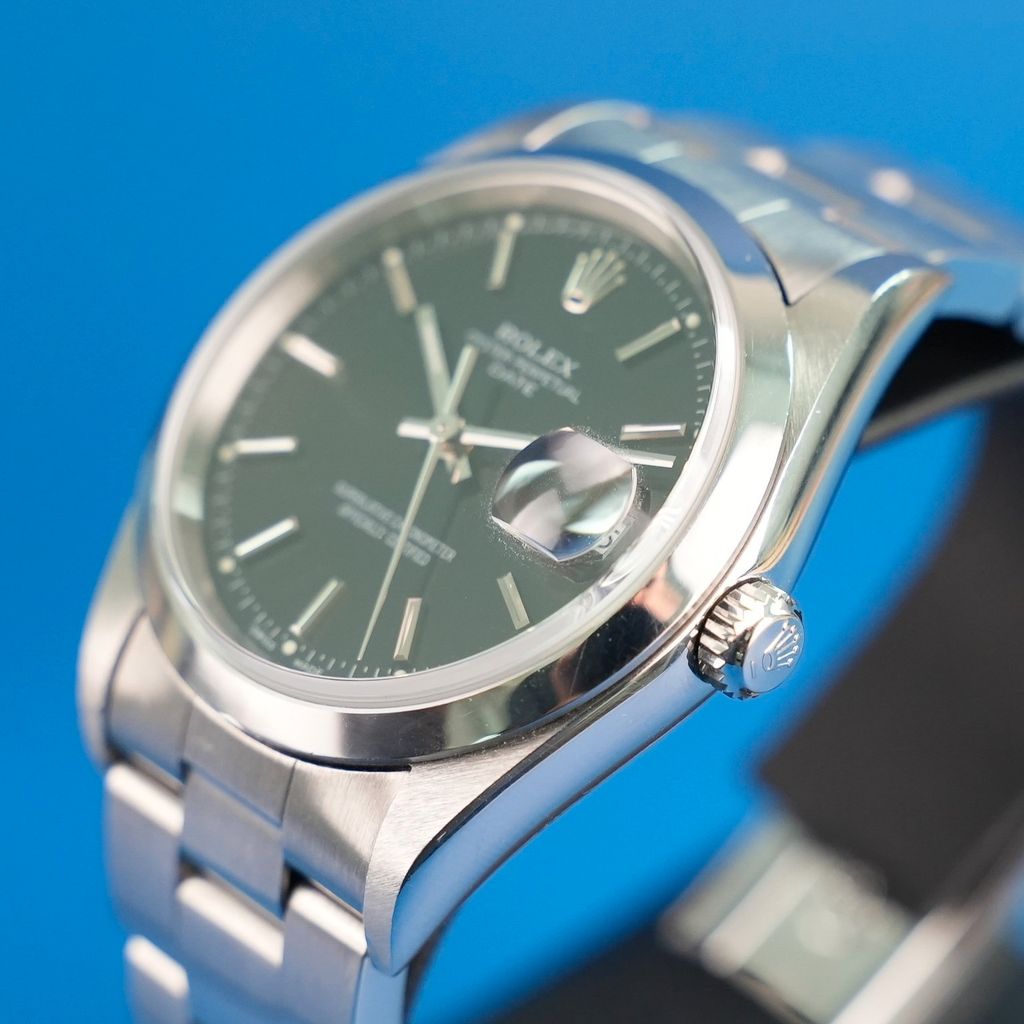 Rolex Oyster Perpetual Date 34 — seitliche Ansicht (no holes case)