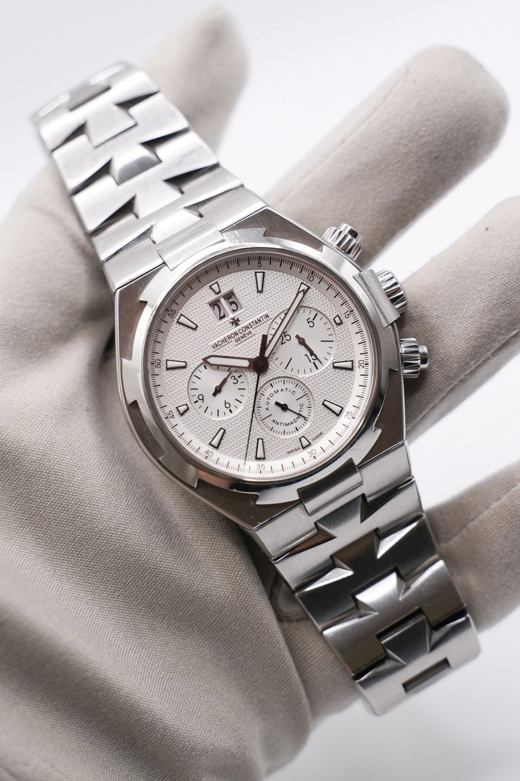 Vacheron Constantin Overseas Chronograph Zifferblatt Weiß