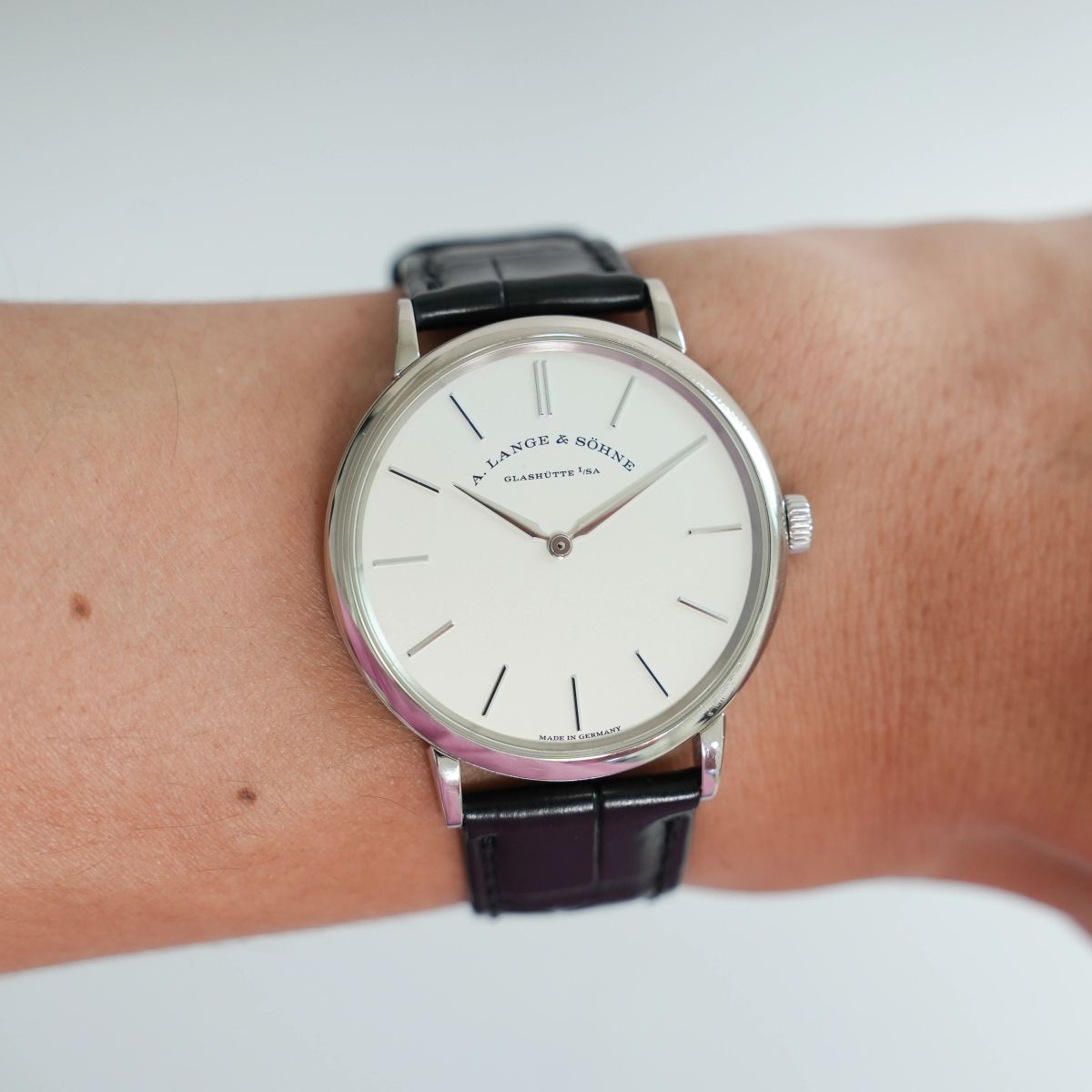 A. Lange & Söhne Saxonia Ultra Thin 37 mm Weißgold
