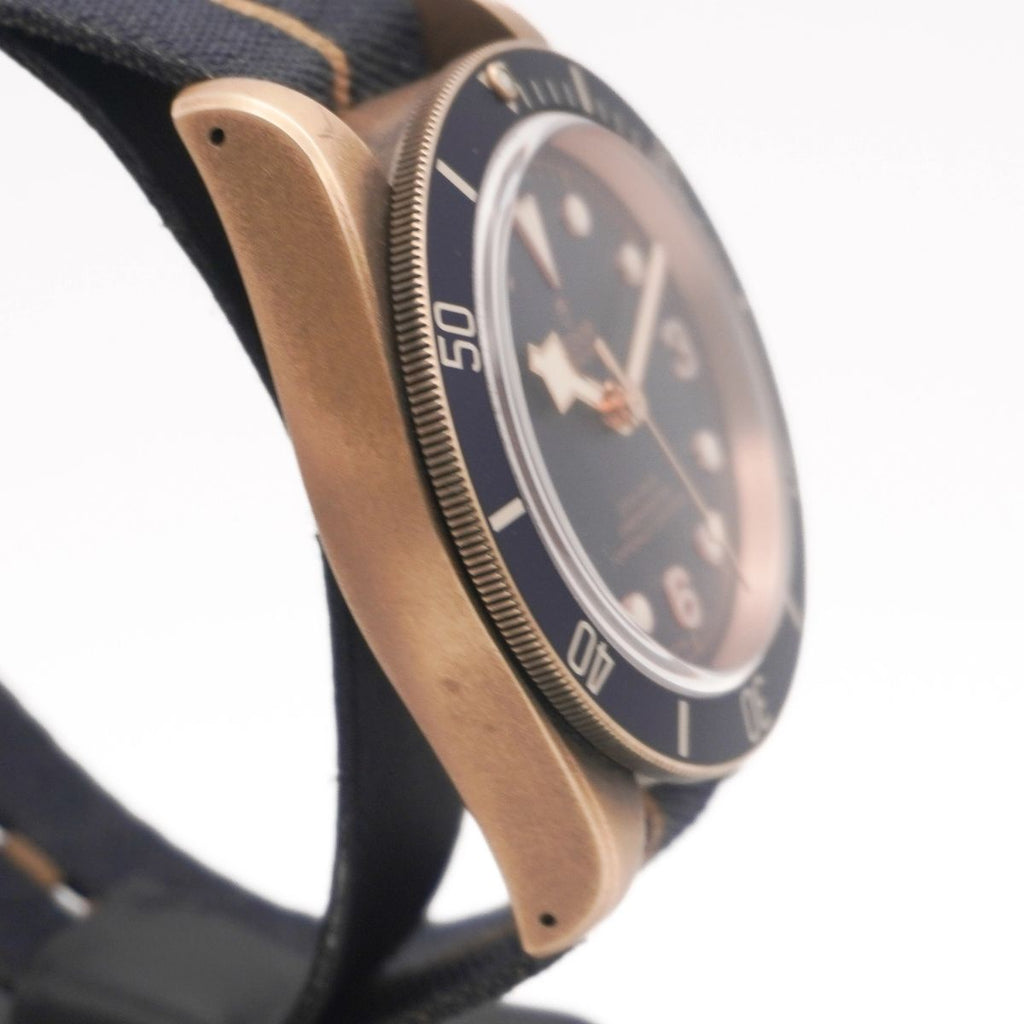 Tudor Black Bay Bucherer Blue Automatik only watch