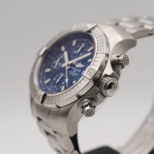 Breitling Avenger Chronograph