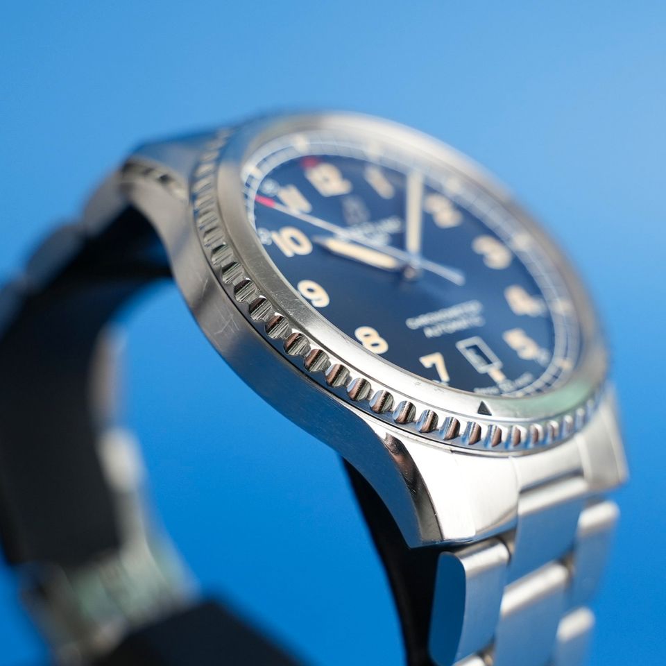 Breitling Aviator 8 Ansicht 4