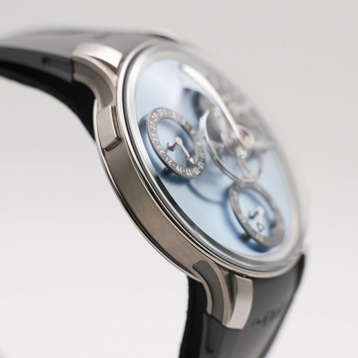 MB&F Legacy Machine Split Escapement EVO Titan