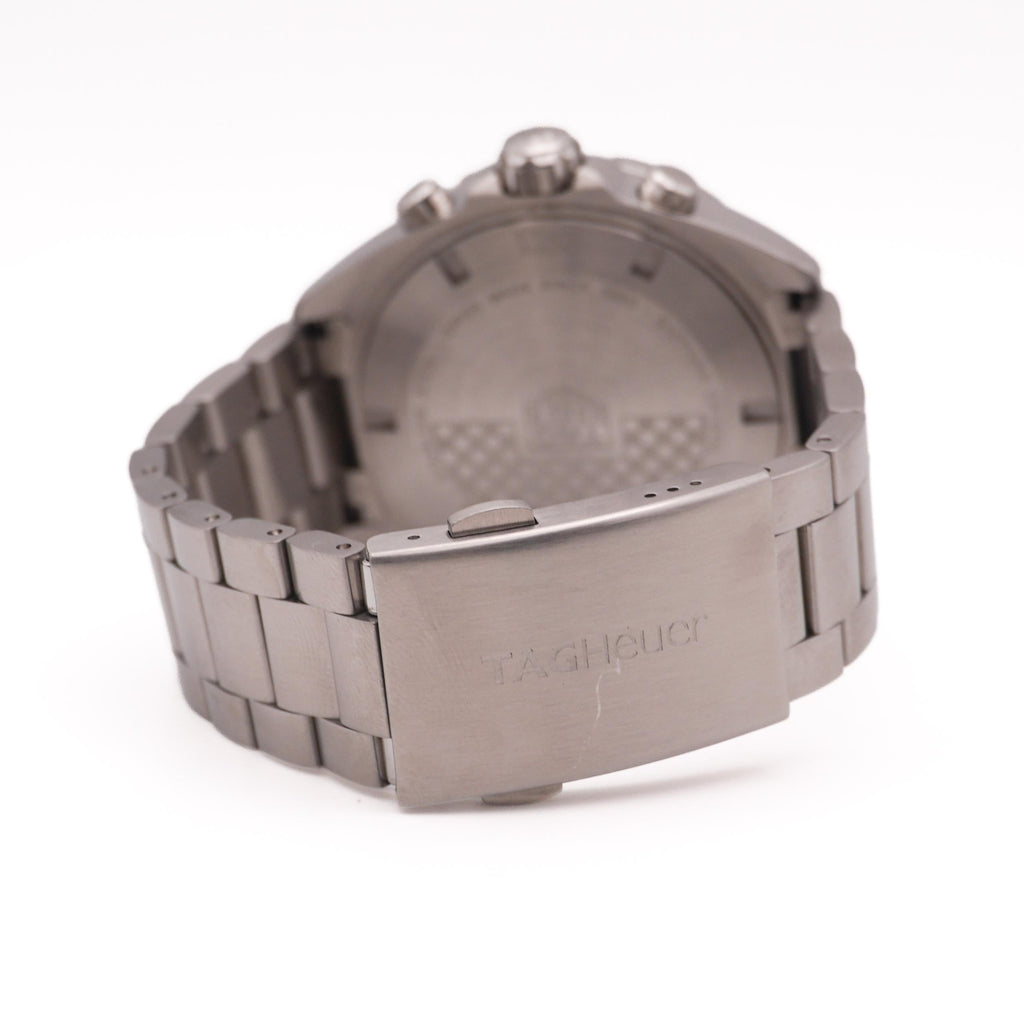 TAG Heuer Formula 1 CAZ101E — Rückseite mit Bandanstoss