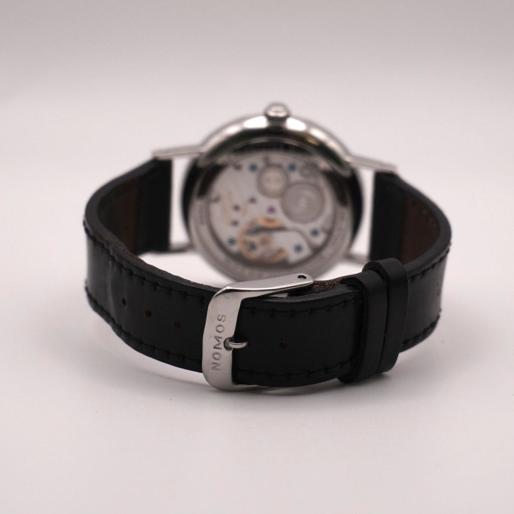 Nomos Ludwig Handaufzug 34 mm