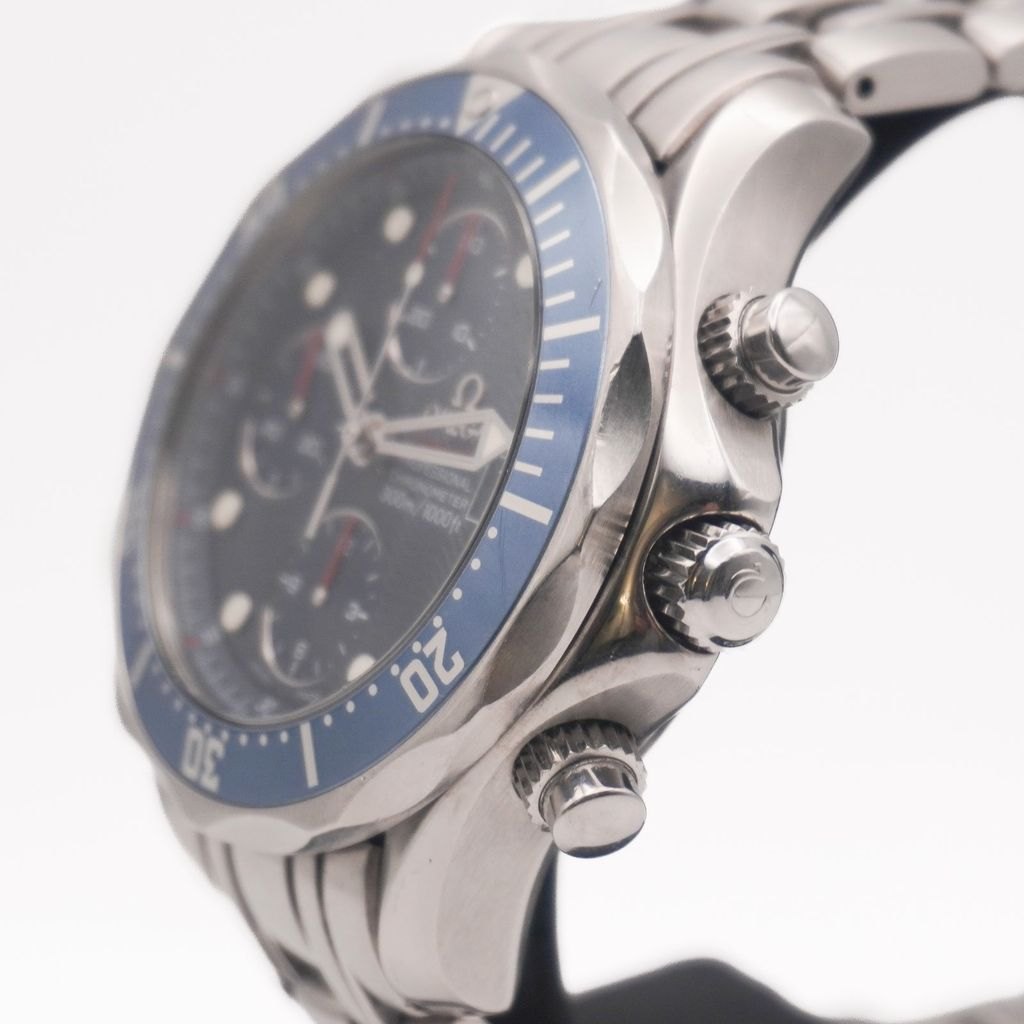Omega Seamaster Diver 300 Ansicht 4