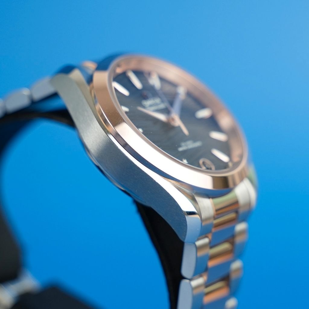 Omega Seamaster Aqua Terra Ansicht 4