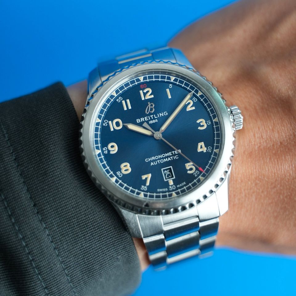 Breitling Aviator 8 Ansicht 2