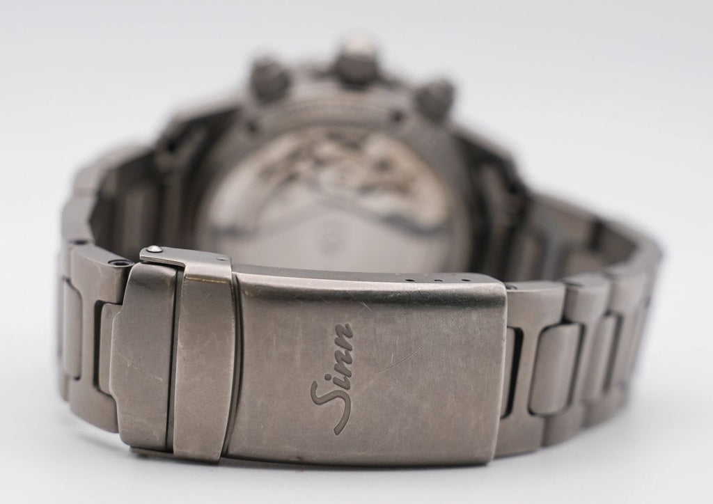 Sinn 203 Ti Chronograph Automatik Sinn-Rechnung + 1x Titanband Zifferblatt 303 Yukon Kristall