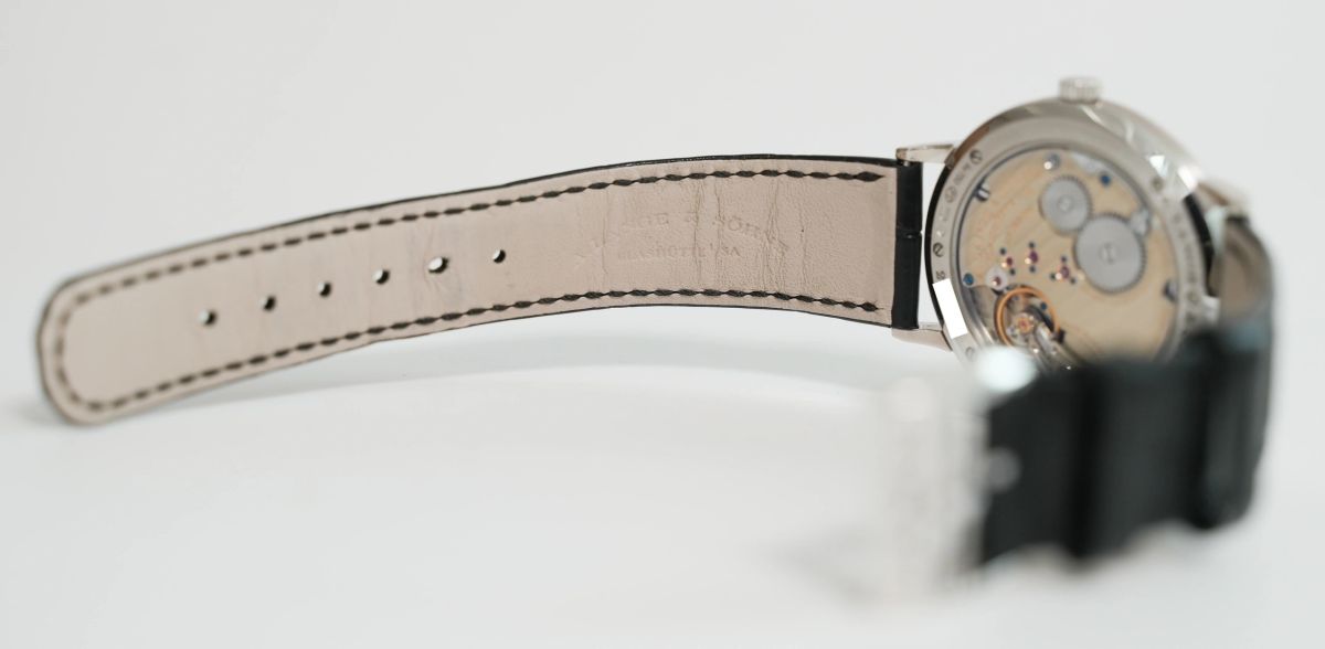 A. Lange & Söhne Saxonia Ultra Thin 37 mm Weißgold
