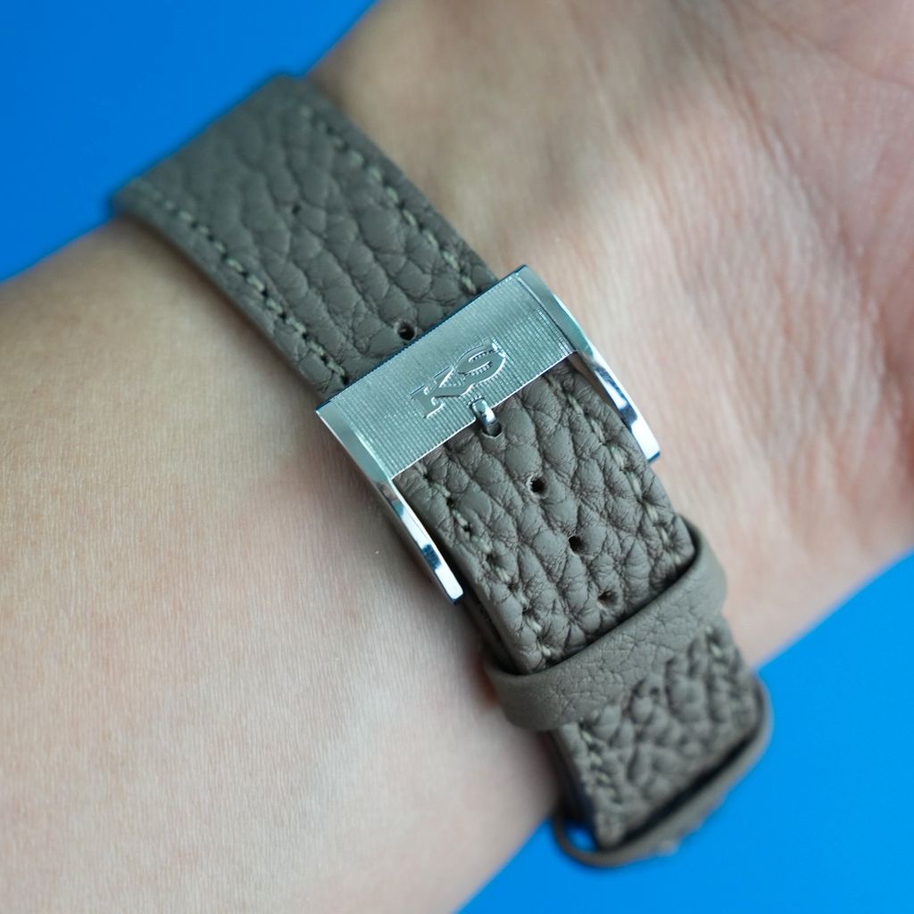 King Seiko Hi-Beat 4502-7001 — Lederband mit Schließe