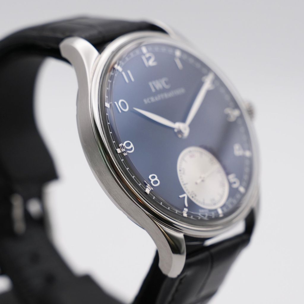 IWC Portugieser Handaufzug Gehäuseflanke