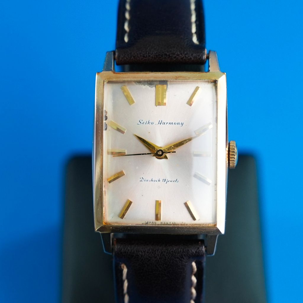 Seiko Harmony 1005HA, vergoldetes Gehäuse — Frontansicht